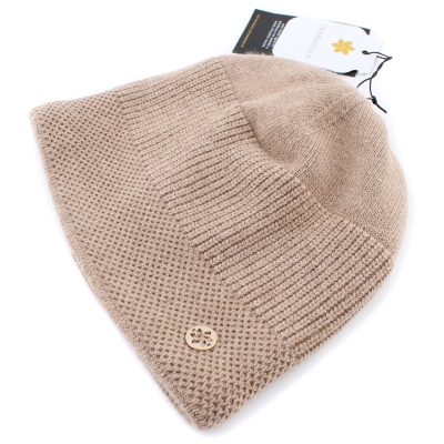 Pălăria tricotată pentru femei Granadilla JG5264